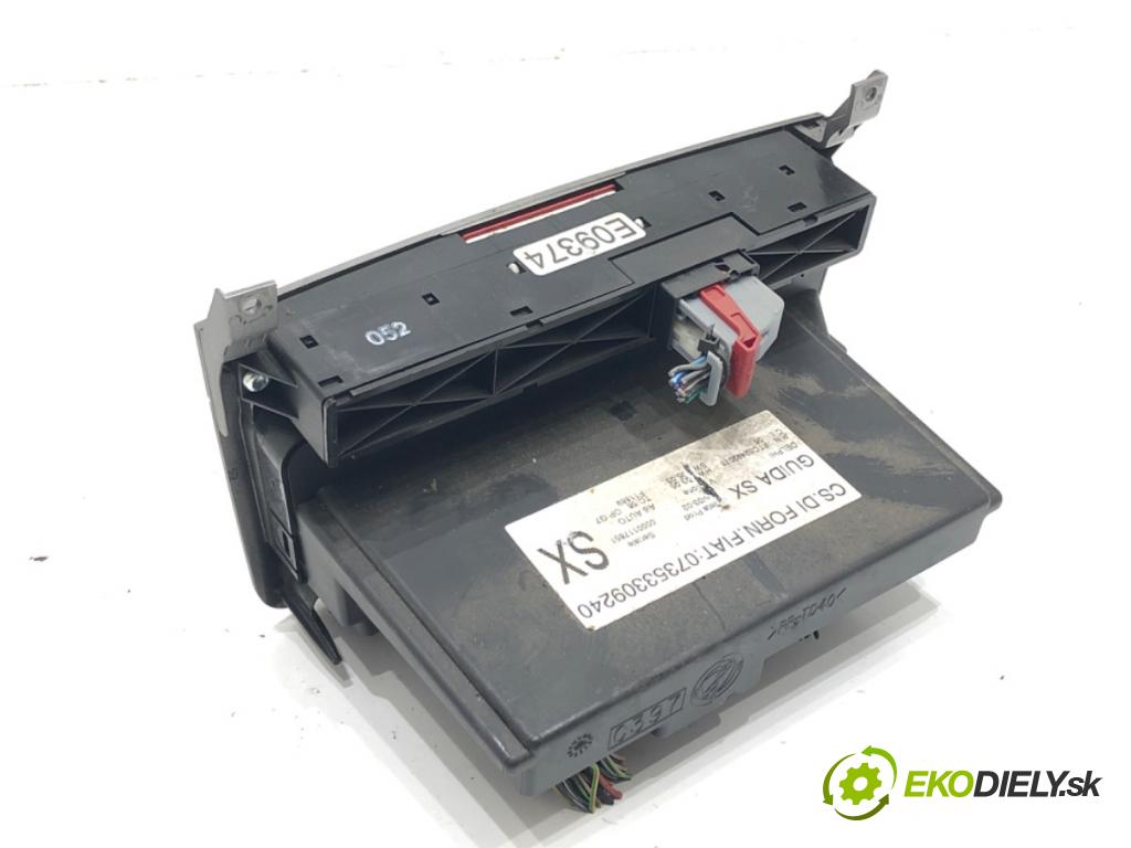 ALFA ROMEO 147 (937_) 2000 - 2010    2.0 16V T.SPARK (937.AXA1, 937.AXC1, 937.BXC1) 110 kW [150 KM] benzyna 2001 - 2010  Panel ovládania kúrenia 07353309240 (Prepínače, spínače, tlačidlá a ovládače kúrenia)