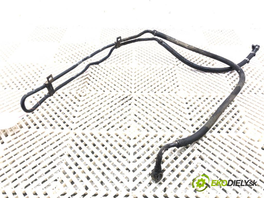 AUDI A4 B5 (8D2) 1994 - 2001    1.8 92 kW [125 KM] benzyna 1994 - 2000  hadica servočerpadlo  (Rúrky, hadice servočerpadla)