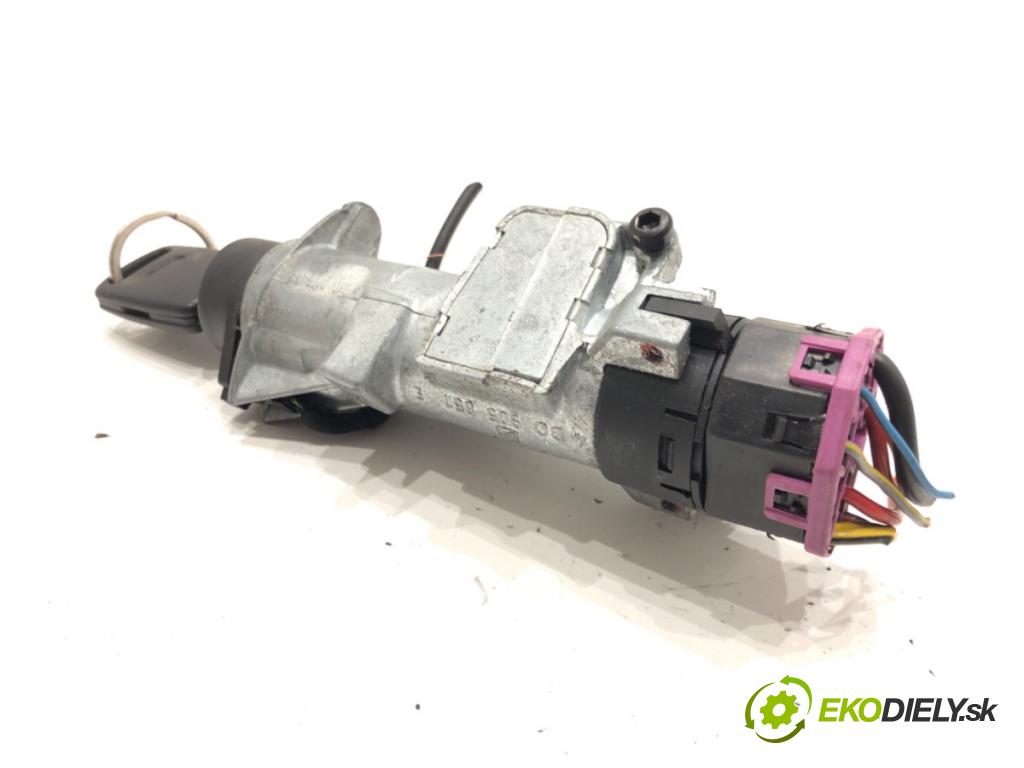 AUDI A4 B5 (8D2) 1994 - 2001    1.8 92 kW [125 KM] benzyna 1994 - 2000  spinačka 4D0905851E (Spínacie skrinky a kľúče)