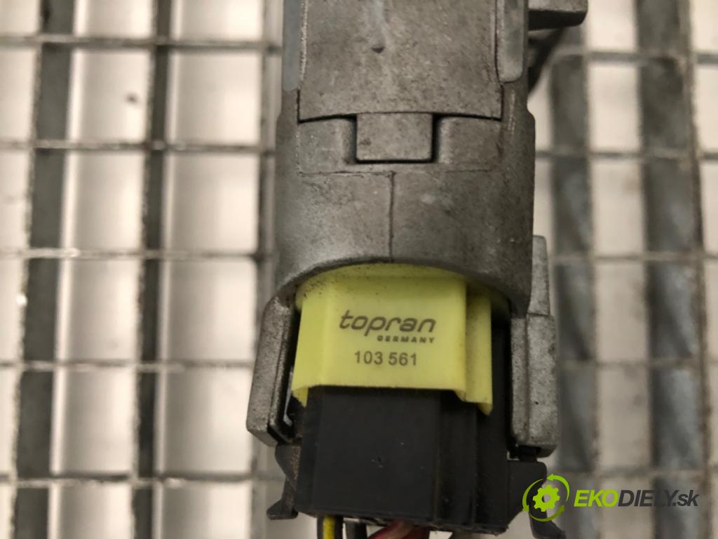 VW TRANSPORTER IV Autobus (70B, 70C, 7DB, 7DK, 70J, 70K, 7DC, 7 1990 - 2004    1.9 TD 50 kW [68 KM] olej napędowy 1992 - 2003  spinačka 701905851 (Spínacie skrinky a kľúče)