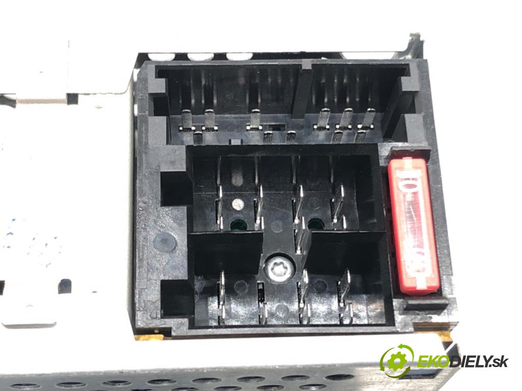 SUZUKI IGNIS II (MH) 2003 - 2022    1.3 (RM413) 69 kW [94 KM] benzyna 2003 - 2022  RADIO 39101-86G10 (Audio zariadenia)