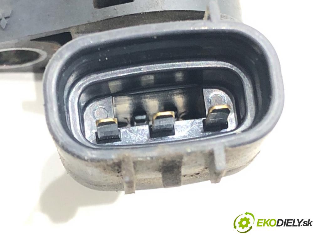 SUZUKI IGNIS II (MH) 2003 - 2022    1.3 (RM413) 69 kW [94 KM] benzyna 2003 - 2022  snímač pozice hřídele klikového J5T32171 (Snímače polohy kliky, vačky)