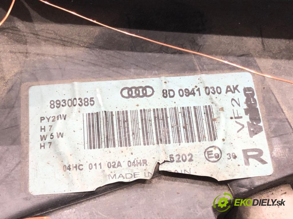 AUDI A4 B5 Avant (8D5) 1994 - 2002    1.8 T 110 kW [150 KM] benzyna 1996 - 2001  Svetlomet pravy predný 8D0941030AK