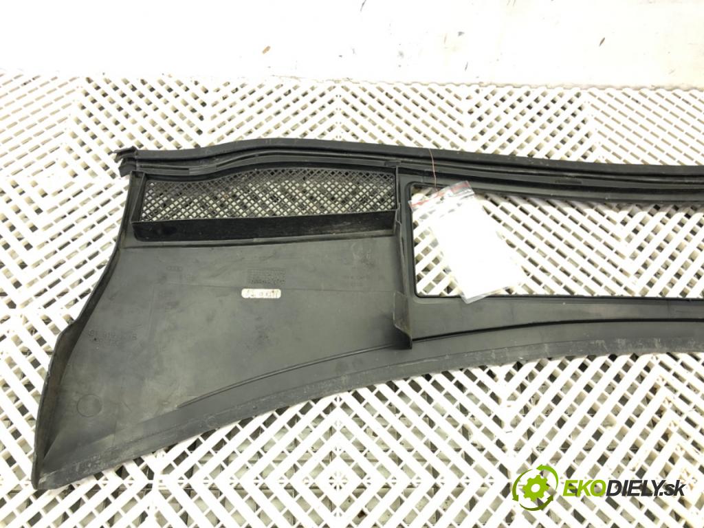 AUDI A6 C5 (4B2) 1997 - 2005    1.8 92 kW [125 KM] benzyna 1997 - 2005  Torpédo, plast pod čelné okno 4B1819417B (Torpéda)