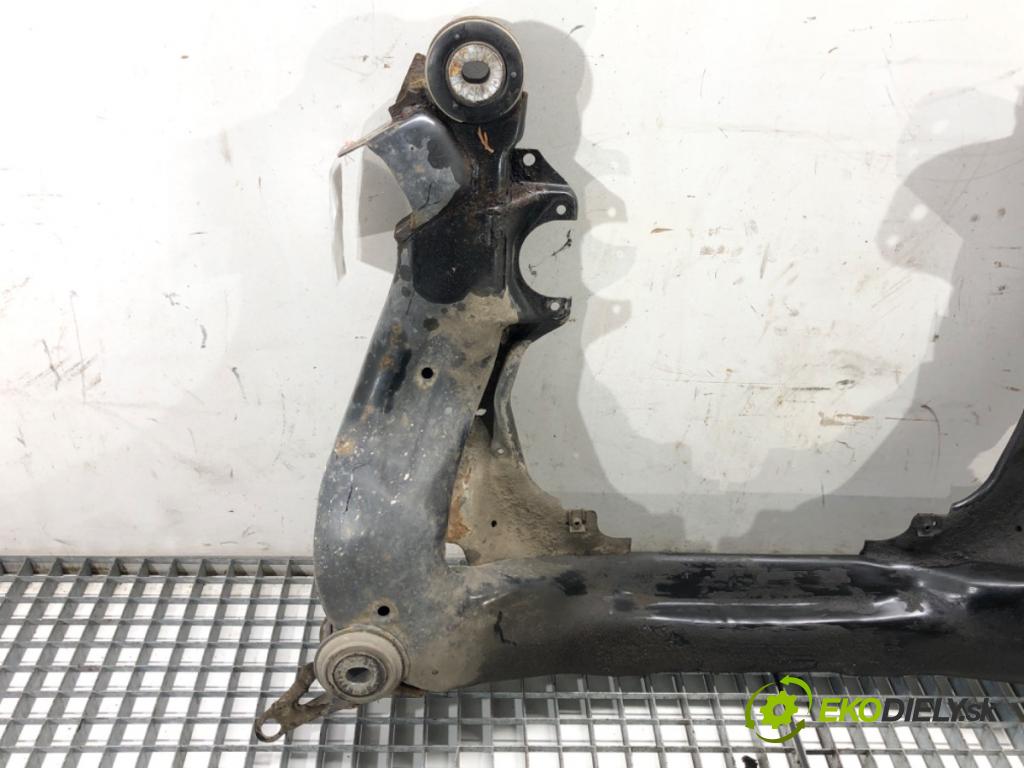 AUDI A6 C5 (4B2) 1997 - 2005    1.8 92 kW [125 KM] benzyna 1997 - 2005  výztuha pod motor  (Výztuhy přední)