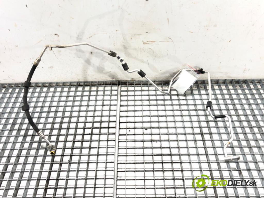 AUDI A4 B8 Avant (8K5) 2007 - 2015    1.8 TFSI 118 kW [160 KM] benzyna 2007 - 2012  rúrka klimatizácie  (Rúrky klimatizácie)