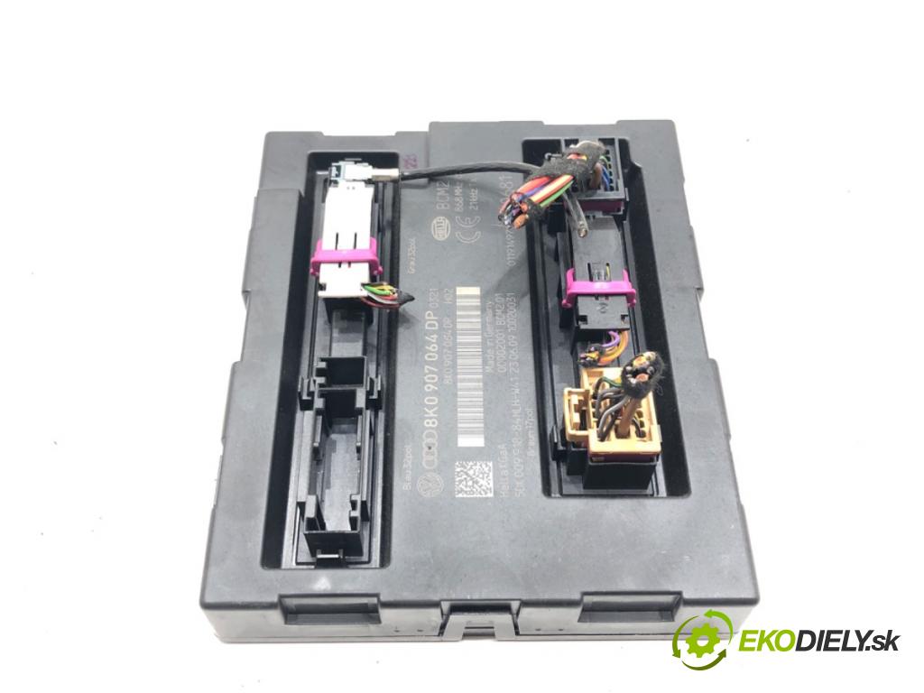 AUDI A4 B8 Avant (8K5) 2007 - 2015    1.8 TFSI 118 kW [160 KM] benzyna 2007 - 2012  Modul komfortu 8K0907064DP (Moduly komfortu)