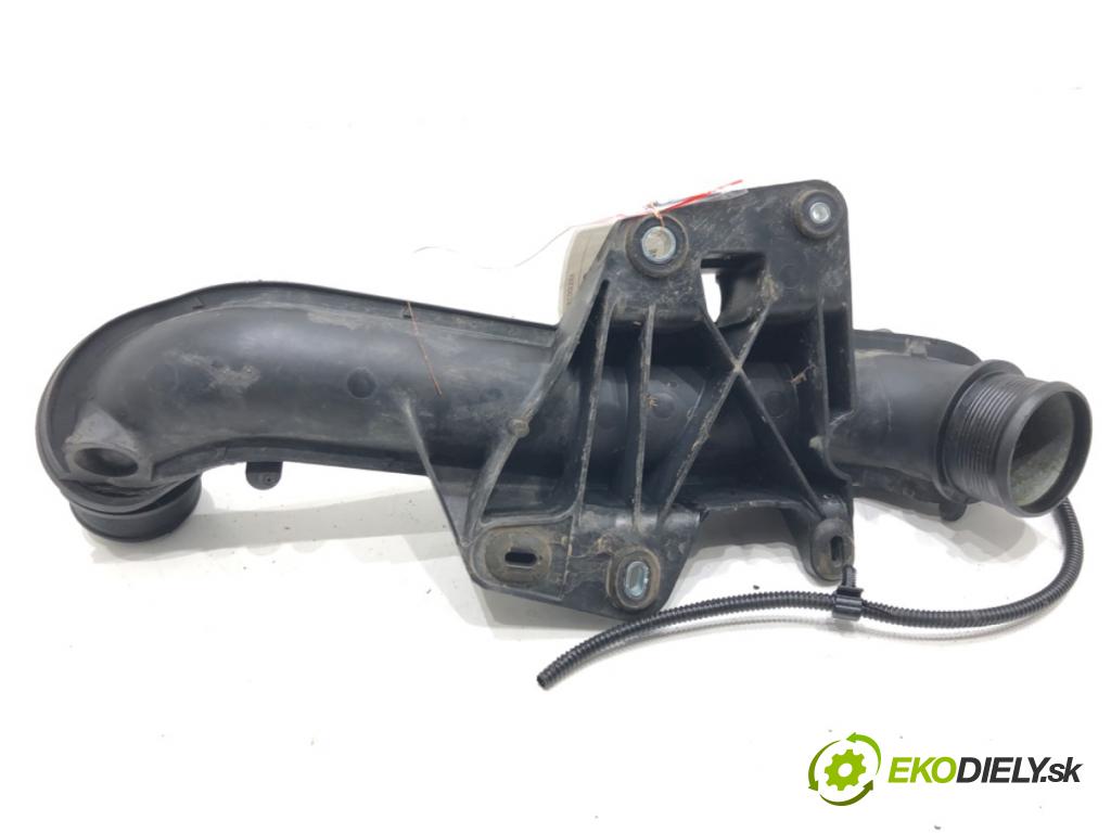 AUDI A4 B8 Avant (8K5) 2007 - 2015    1.8 TFSI 118 kW [160 KM] benzyna 2007 - 2012  Rúra intercoolera 8K0145673L