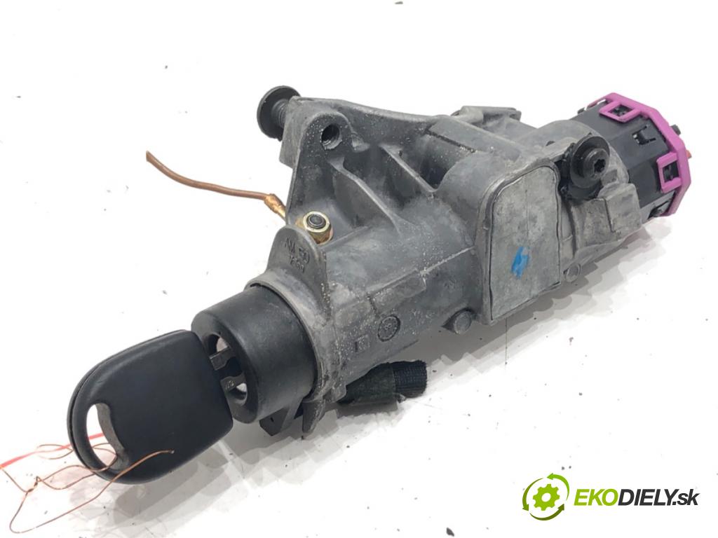 VW GOLF IV (1J1) 1997 - 2008    1.4 16V 55 kW [75 KM] benzyna 1997 - 2004  spinačka  (Spínacie skrinky a kľúče)