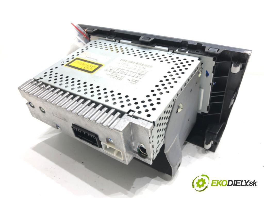 SUZUKI SWIFT III (MZ, EZ) 2005 - 2022    1.3 (RS 413) 67 kW [91 KM] benzyna 2005 - 2015  RADIO 39101-62J2 (Audio zariadenia)