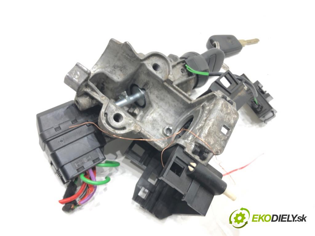 BMW 5 (E39) 1995 - 2003    523 i 125 kW [170 KM] benzyna 1995 - 2000  spinačka 1093572 (Spínacie skrinky a kľúče)