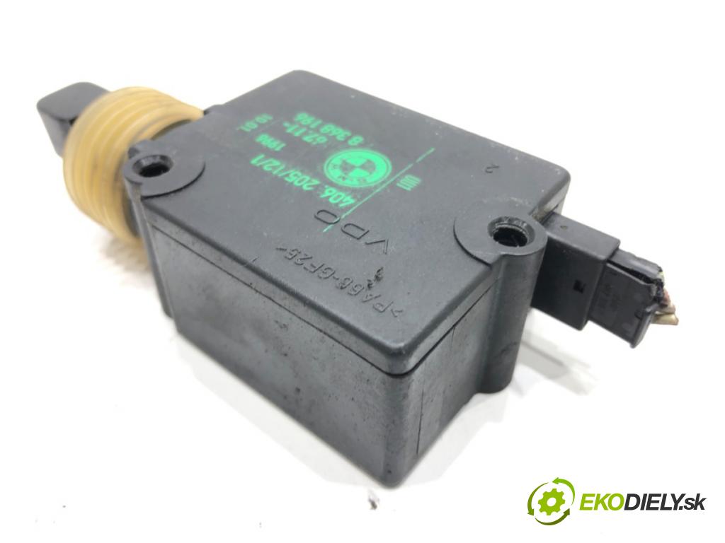 BMW 5 (E39) 1995 - 2003    523 i 125 kW [170 KM] benzyna 1995 - 2000  teleskop zámku dveří 8368196 (Ostatní)