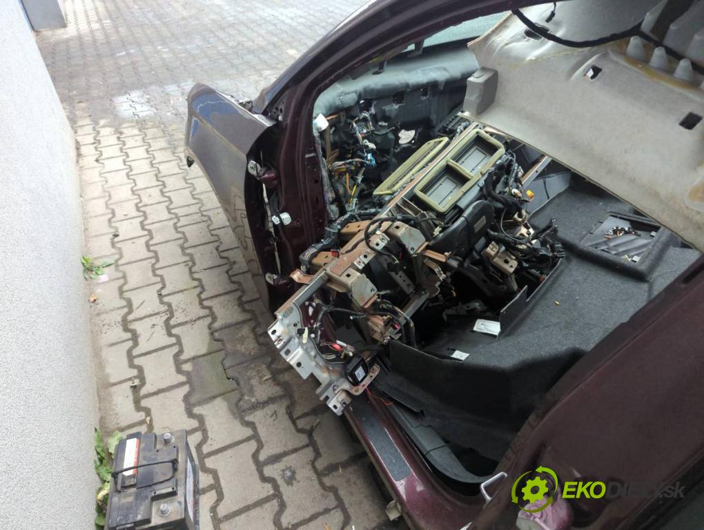 FORD MONDEO V sedan (CD) 2012 - 2022    2.0 Hybrid 103 kW [140 KM] Hybryda silnik benzynowy / elektryczny 2014 - 2022  KAROSERIA ČTVRŤÁK blatník zadní část levý pravý POŠTY: prahy střecha