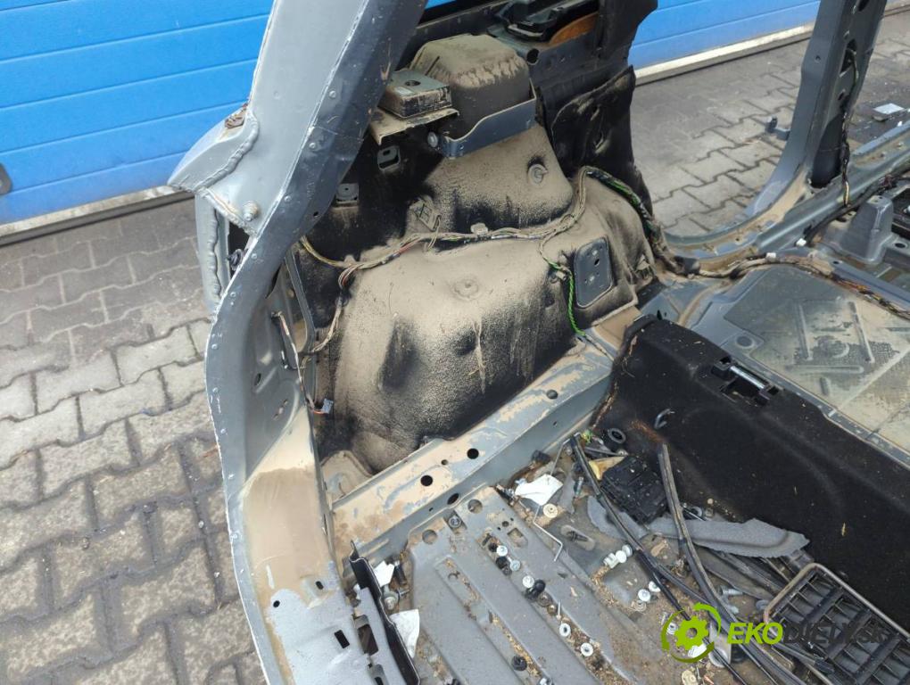 MINI MINI COUNTRYMAN (F60) 2016 - 2022    Cooper 100 kW [136 KM] benzyna 2016 - 2022  KAROSERIA ČTVRŤÁK blatník zadní část levý pravý POŠTY: prahy střecha