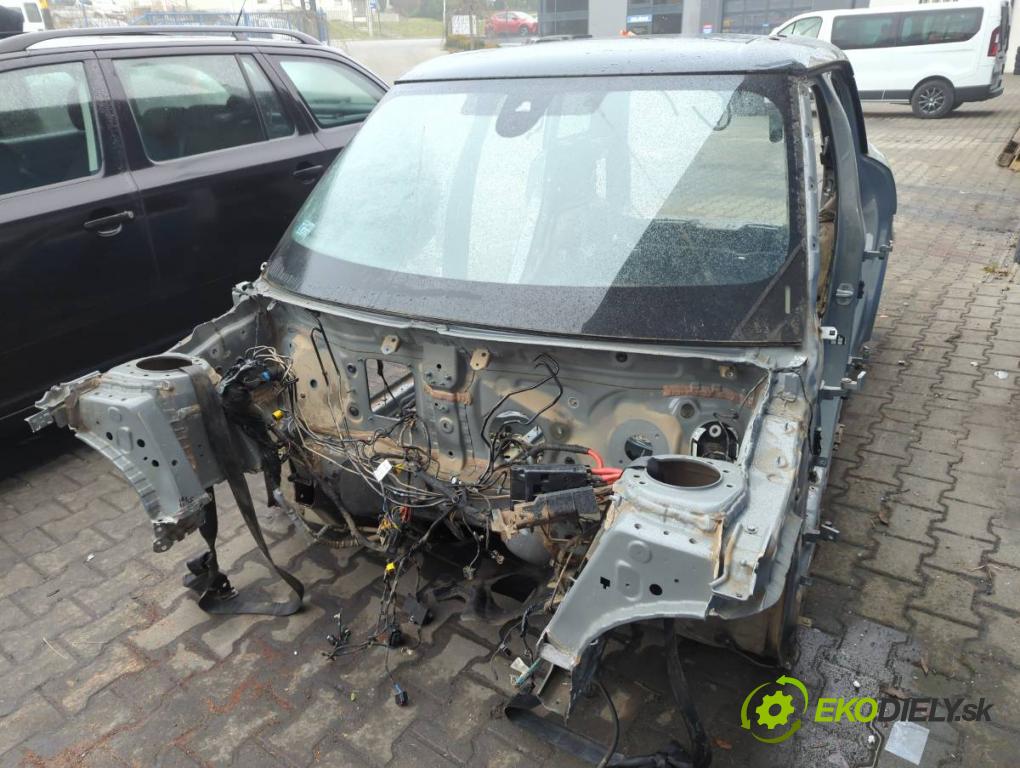 MINI MINI COUNTRYMAN (F60) 2016 - 2022    Cooper 100 kW [136 KM] benzyna 2016 - 2022  KAROSERIA ČTVRŤÁK blatník zadní část levý pravý POŠTY: prahy střecha