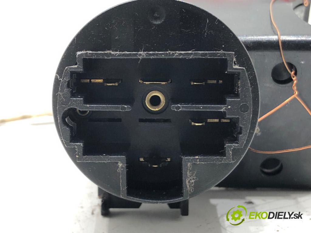 FIAT PANDA (169_) 2003 - 2022    1.1 (169.AXA1A) 40 kW [54 KM] benzyna 2003 - 2022  spinačka  (Spínacie skrinky a kľúče)