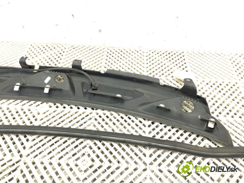 FIAT PANDA (169_) 2003 - 2022    1.1 (169.AXA1A) 40 kW [54 KM] benzyna 2003 - 2022  Torpédo, plast pod čelné okno 735340441 (Torpéda)