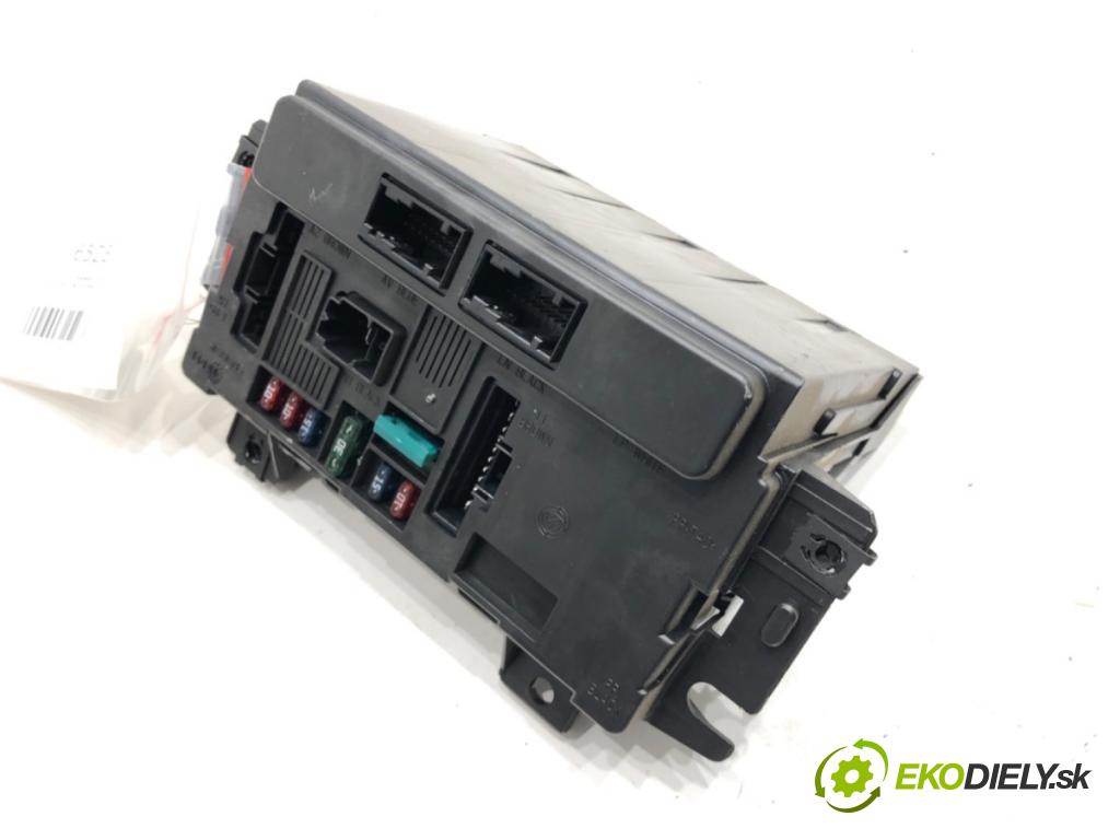 FIAT PANDA (169_) 2003 - 2022    1.1 (169.AXA1A) 40 kW [54 KM] benzyna 2003 - 2022  modul BSI 51740048 (Pojistkové skříňky)