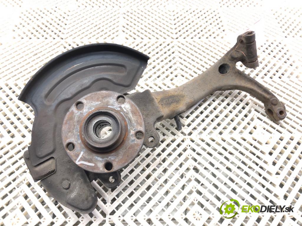 AUDI A4 B5 (8D2) 1994 - 2001    1.8 92 kW [125 KM] benzyna 1994 - 2000  náboj ľavy predný 
