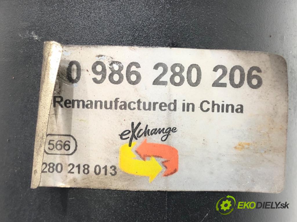 AUDI A4 B5 (8D2) 1994 - 2001    1.8 92 kW [125 KM] benzyna 1994 - 2000  Váha vzduchu 0280218013 (Váhy vzduchu)