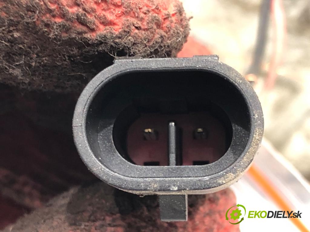 AUDI A4 B5 (8D2) 1994 - 2001    1.8 92 kW [125 KM] benzyna 1994 - 2000  Reduktor do plynového pedálu LPG NORDIC (LPG)