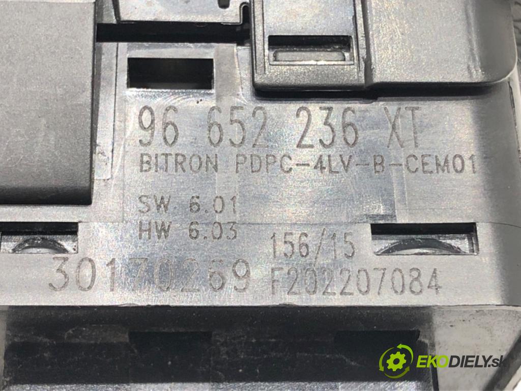 CITROEN C3 II (SC_) 2009 - 2022    1.0 VTi 68 50 kW [68 KM] benzyna 2012 - 2022  Prepínač okien 96652236XT (Prepínače, spínače, tlačidlá a ovládače kúrenia)