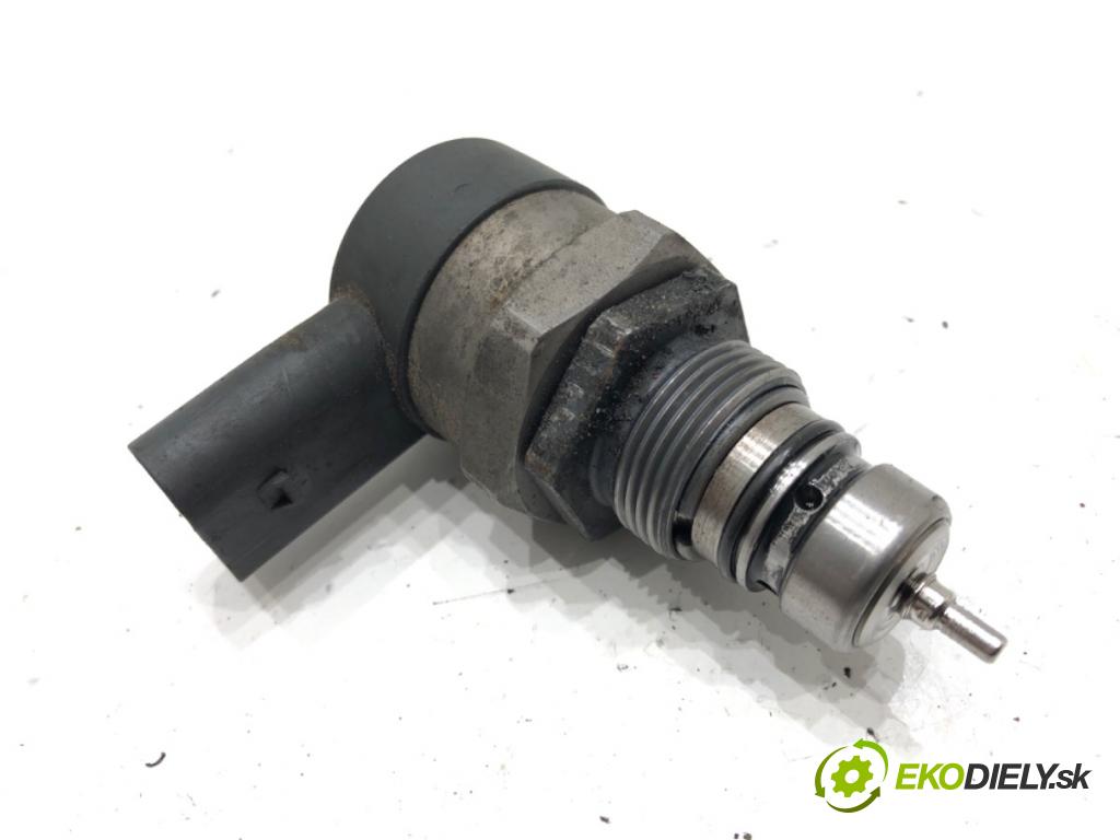 SKODA OCTAVIA II Combi (1Z5) 2004 - 2013    2.0 TDI RS 125 kW [170 KM] olej napędowy 2006 - 2013  Snímač tlaku paliva 057130764H (Snímače)