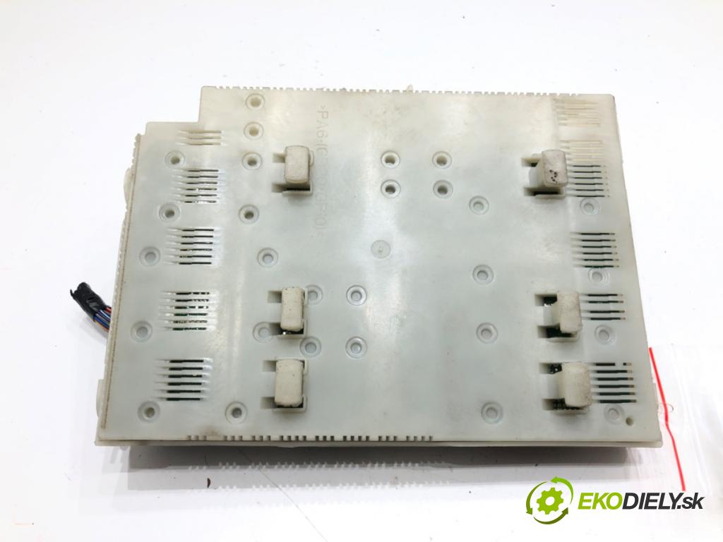 VOLVO V60 I (155, 157) 2010 - 2018    D3 / D4 120 kW [163 KM] olej napędowy 2010 - 2014  modul BSI 31314511AB (Pojistkové skříňky)