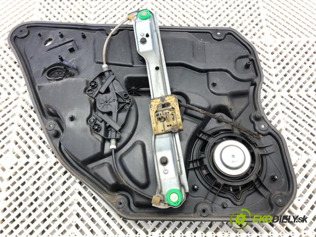 VOLVO V60 I (155, 157) 2010 - 2018    D3 / D4 120 kW [163 KM] olej napędowy 2010 - 2014  mechanismus okna pravý zadní část