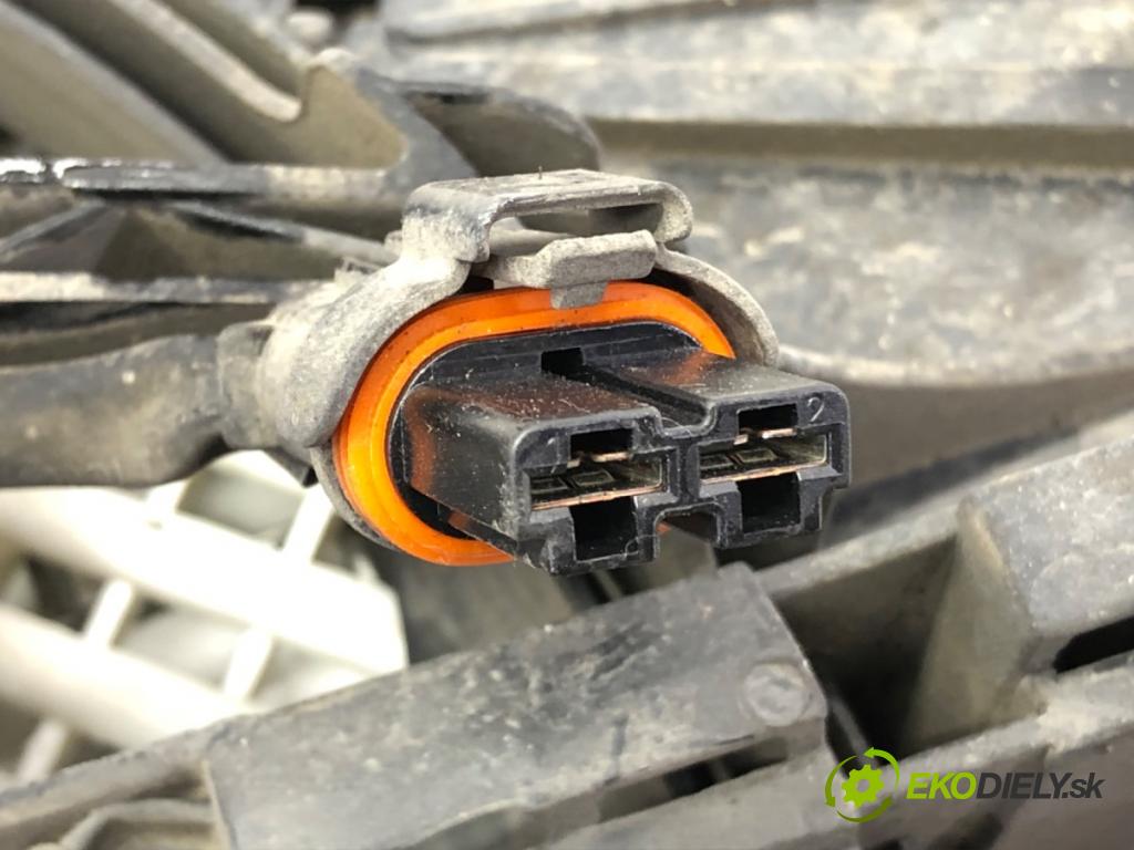 VOLVO V60 I (155, 157) 2010 - 2018    D3 / D4 120 kW [163 KM] olej napędowy 2010 - 2014  ventilátor chladiče 8240543 (Ventilátory)