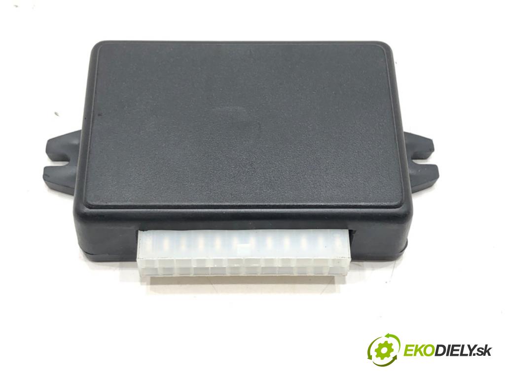 VOLVO V60 I (155, 157) 2010 - 2018    D3 / D4 120 kW [163 KM] olej napędowy 2010 - 2014  Modul ťažného oka UniKIT 3G (Ostatné)