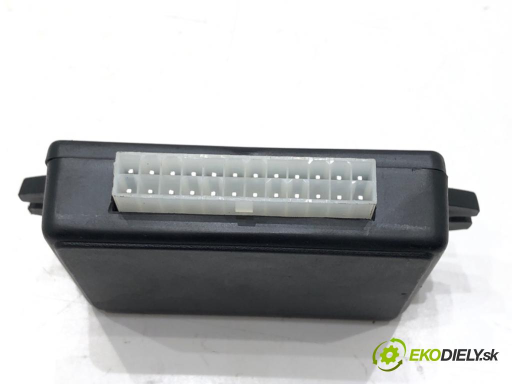 VOLVO V60 I (155, 157) 2010 - 2018    D3 / D4 120 kW [163 KM] olej napędowy 2010 - 2014  Modul ťažného oka UniKIT 3G (Ostatné)