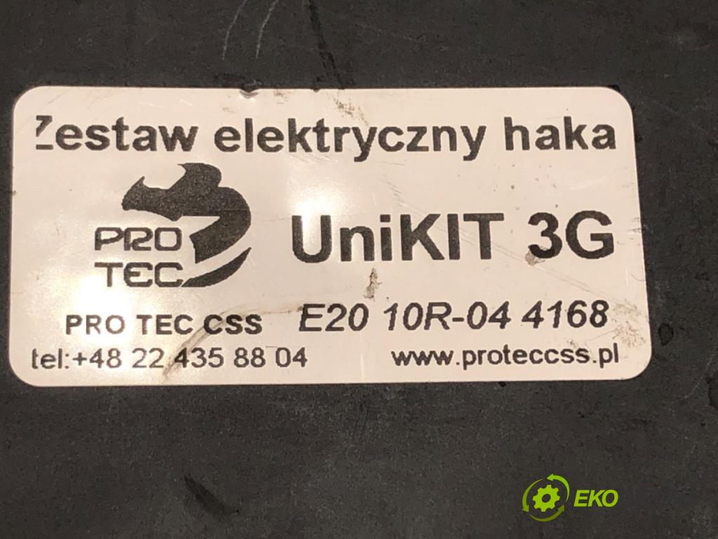 VOLVO V60 I (155, 157) 2010 - 2018    D3 / D4 120 kW [163 KM] olej napędowy 2010 - 2014  Modul ťažného oka UniKIT 3G (Ostatné)