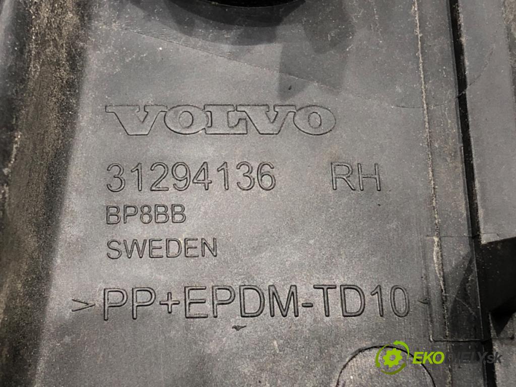 VOLVO V60 I (155, 157) 2010 - 2018    D3 / D4 120 kW [163 KM] olej napędowy 2010 - 2014  mří nárazníka přední část pravá 31294136