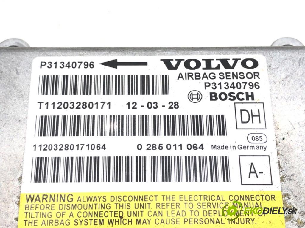 VOLVO V60 I (155, 157) 2010 - 2018    D3 / D4 120 kW [163 KM] olej napędowy 2010 - 2014  senzor airbag 31340796 (Snímače)