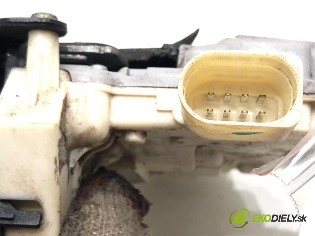 AUDI A3 (8P1) 2003 - 2013    1.8 TFSI 118 kW [160 KM] benzyna 2006 - 2012  zámok dveře levý zadní část 4F0839015