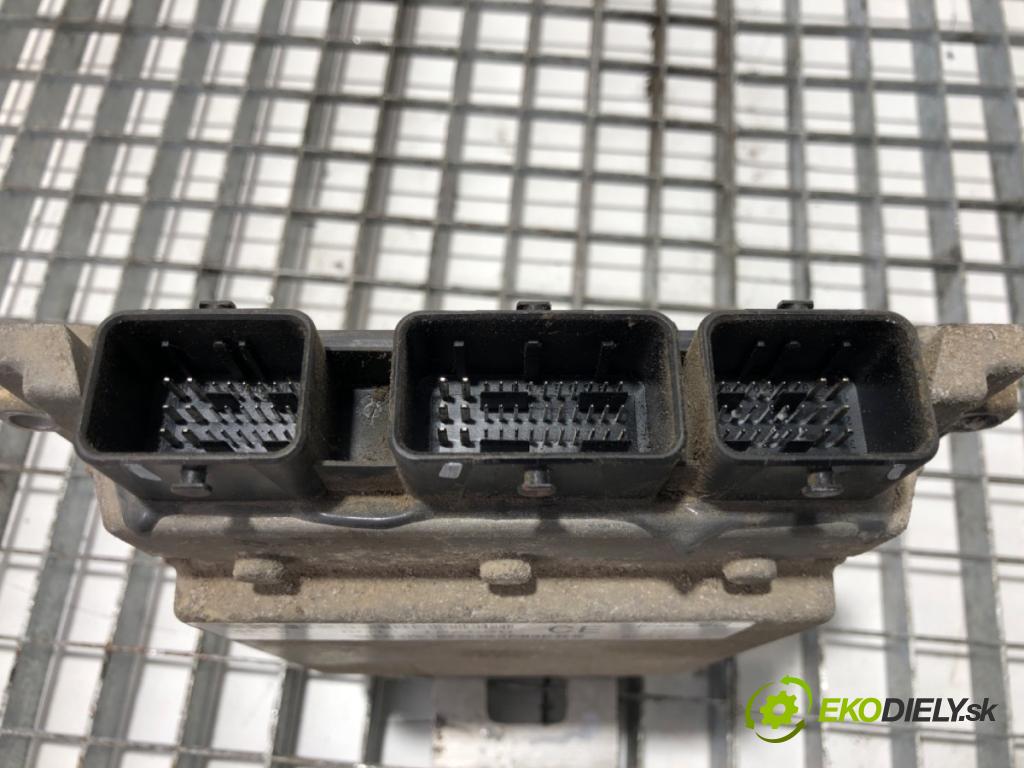 FORD TRANSIT Autobus (FD_ _, FB_ _, FS_ _, FZ_ _, FC_ _) 2006 - 2014    2.2 TDCi 63 kW [85 KM] olej napędowy 2006 - 2014  riadiaca jednotka Motor 8C11-12A650-CE (Riadiace jednotky)