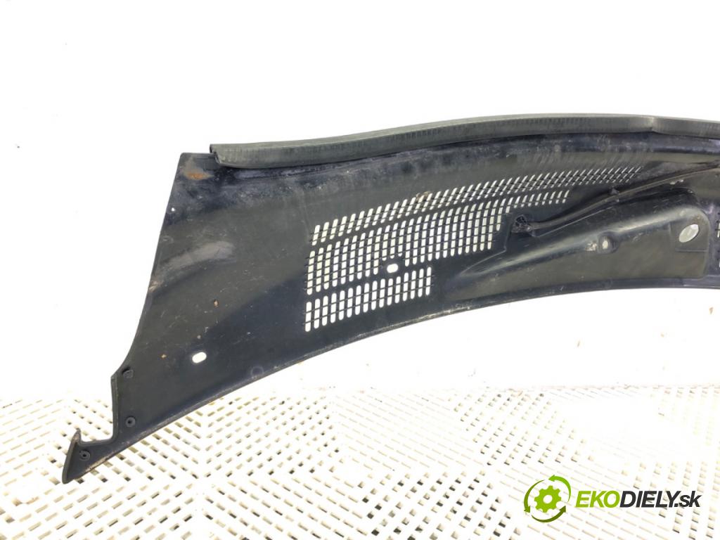 JEEP GRAND CHEROKEE II (WJ, WG) 1998 - 2005    2.7 CRD 4x4 120 kW [163 KM] olej napędowy 2001 - 2005  Torpédo, plast pod čelné okno 55155355 (Torpéda)