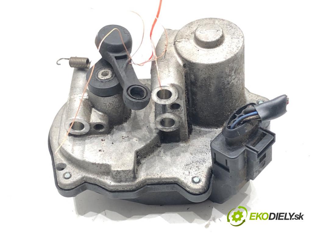 AUDI A6 C6 Avant (4F5) 2004 - 2011    2.0 TDI 100 kW [136 KM] olej napędowy 2005 - 2011  nastavovač svod, potrubí 03L129086 V120 (Ostatní)