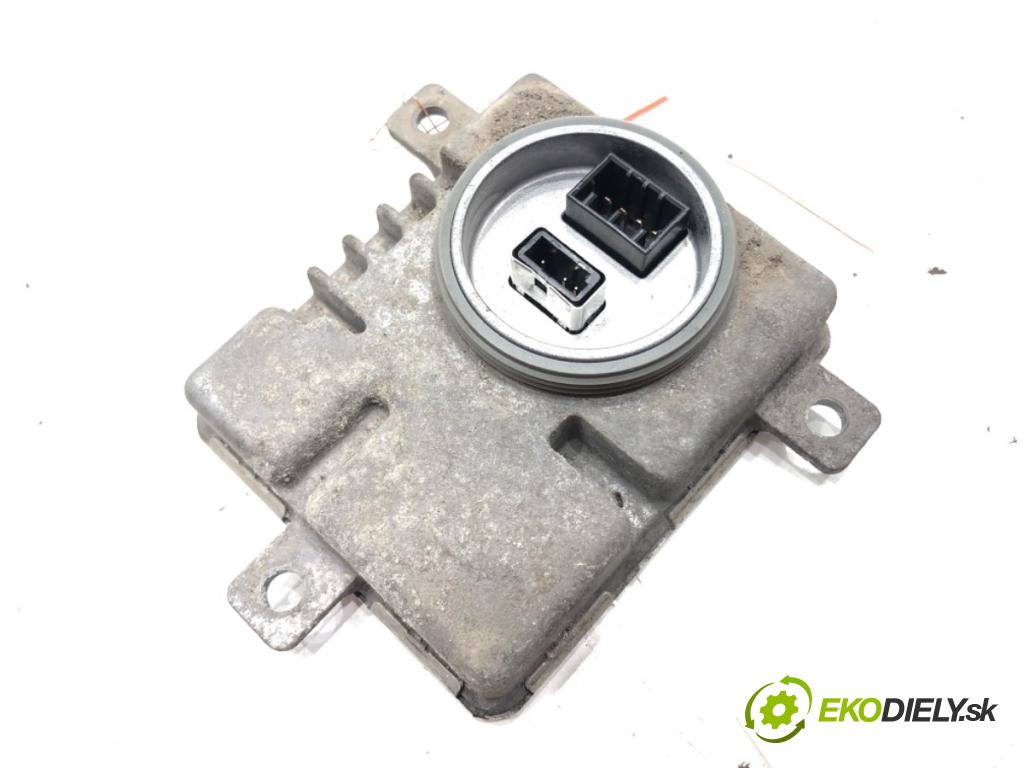 AUDI A6 C6 Avant (4F5) 2004 - 2011    2.0 TDI 100 kW [136 KM] olej napędowy 2005 - 2011  Menič XENON 8K0941597C (Riadiace jednotky xenónu)