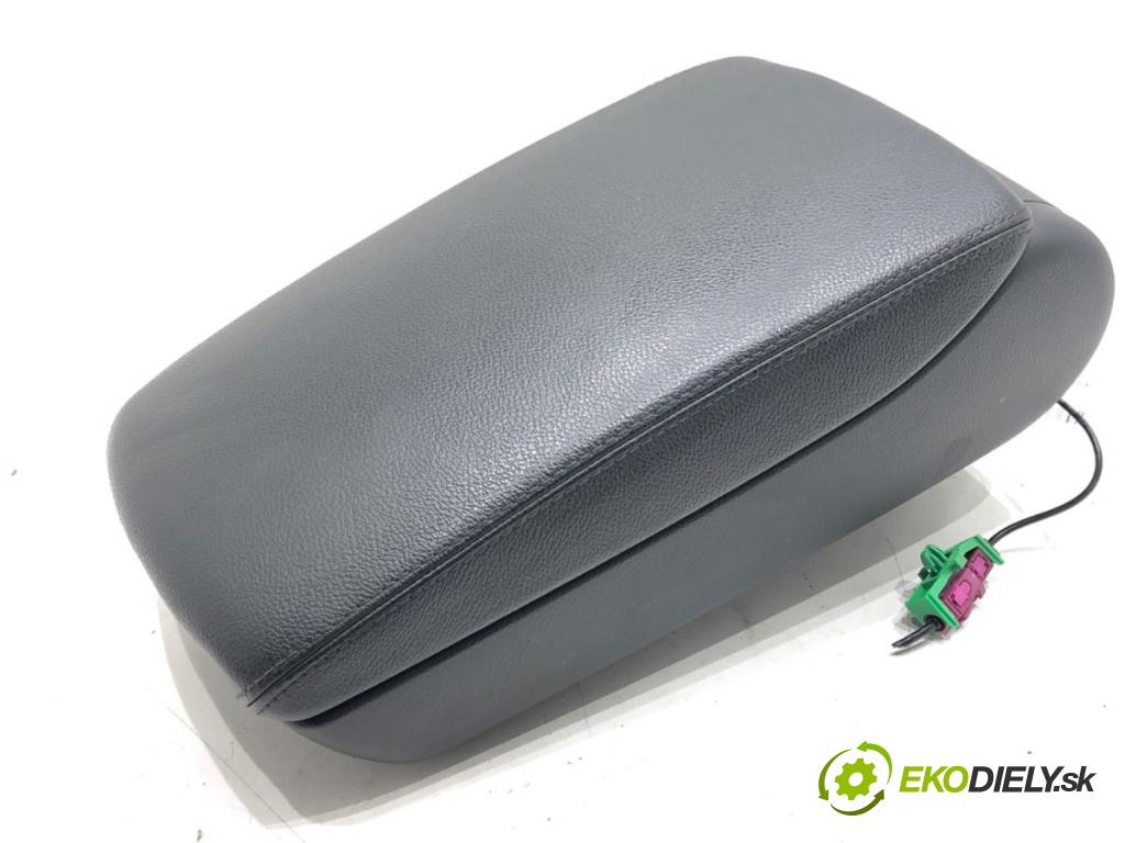 AUDI A6 C6 Avant (4F5) 2004 - 2011    2.0 TDI 100 kW [136 KM] olej napędowy 2005 - 2011  Lakťová opierka 4F0971178B (Lakťové opierky)