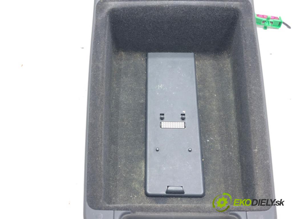 AUDI A6 C6 Avant (4F5) 2004 - 2011    2.0 TDI 100 kW [136 KM] olej napędowy 2005 - 2011  Lakťová opierka 4F0971178B (Lakťové opierky)