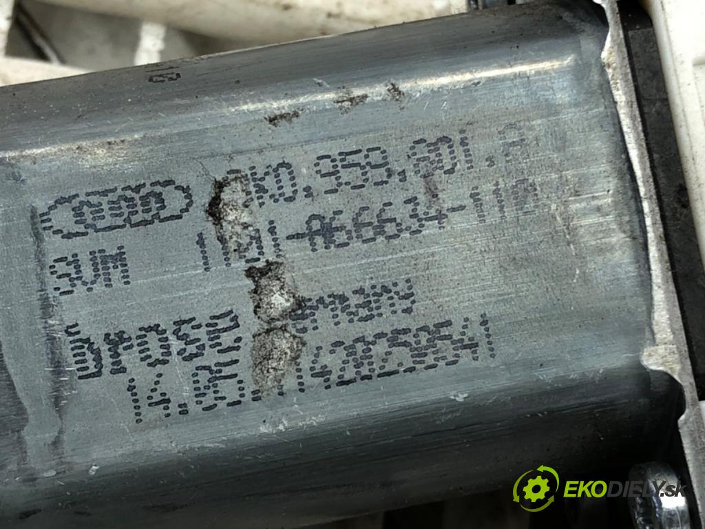AUDI A6 C6 Avant (4F5) 2004 - 2011    2.0 TDI 100 kW [136 KM] olej napędowy 2005 - 2011  mechanismus okna levý přední část 8K0959801A