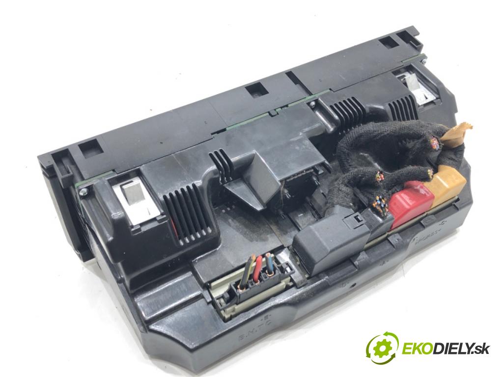 AUDI A6 C6 Avant (4F5) 2004 - 2011    2.0 TDI 100 kW [136 KM] olej napędowy 2005 - 2011  Panel ovládania kúrenia 4F1820043AL (Prepínače, spínače, tlačidlá a ovládače kúrenia)