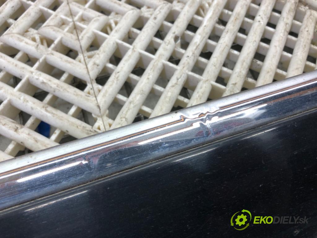 AUDI A6 C6 Avant (4F5) 2004 - 2011    2.0 TDI 100 kW [136 KM] olej napędowy 2005 - 2011  Lišta Dvere pravy predný 4F0853960J