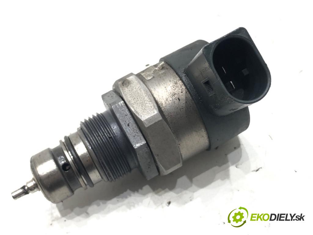 AUDI A6 C6 Avant (4F5) 2004 - 2011    2.0 TDI 100 kW [136 KM] olej napędowy 2005 - 2011  Regulátor tlaku paliva 057130764H (Ostatné)