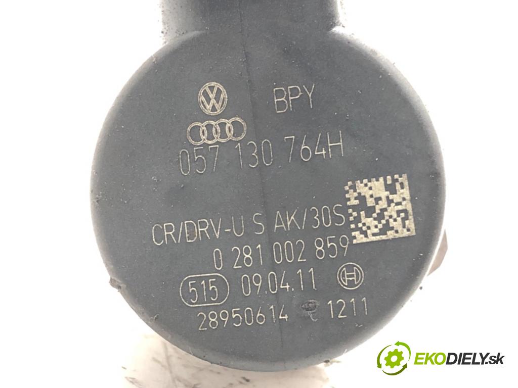 AUDI A6 C6 Avant (4F5) 2004 - 2011    2.0 TDI 100 kW [136 KM] olej napędowy 2005 - 2011  Regulátor tlaku paliva 057130764H (Ostatné)