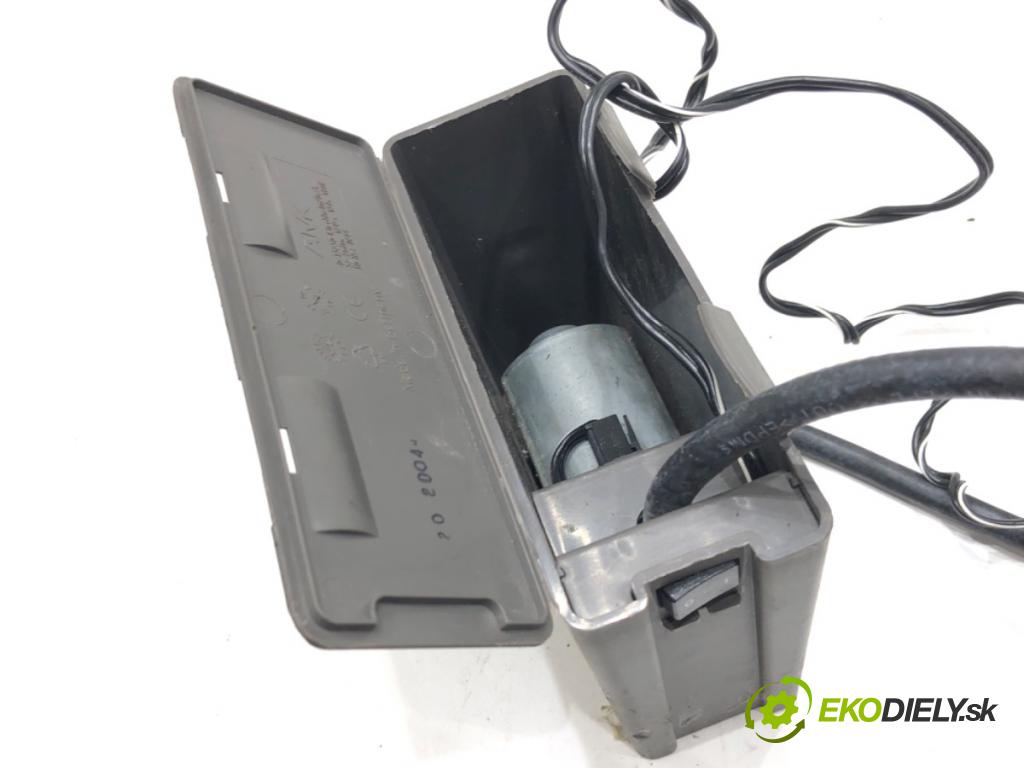 AUDI A6 C6 Avant (4F5) 2004 - 2011    2.0 TDI 100 kW [136 KM] olej napędowy 2005 - 2011  Kompresor motorek do KOLA: 8D0012615D (Ostatní)