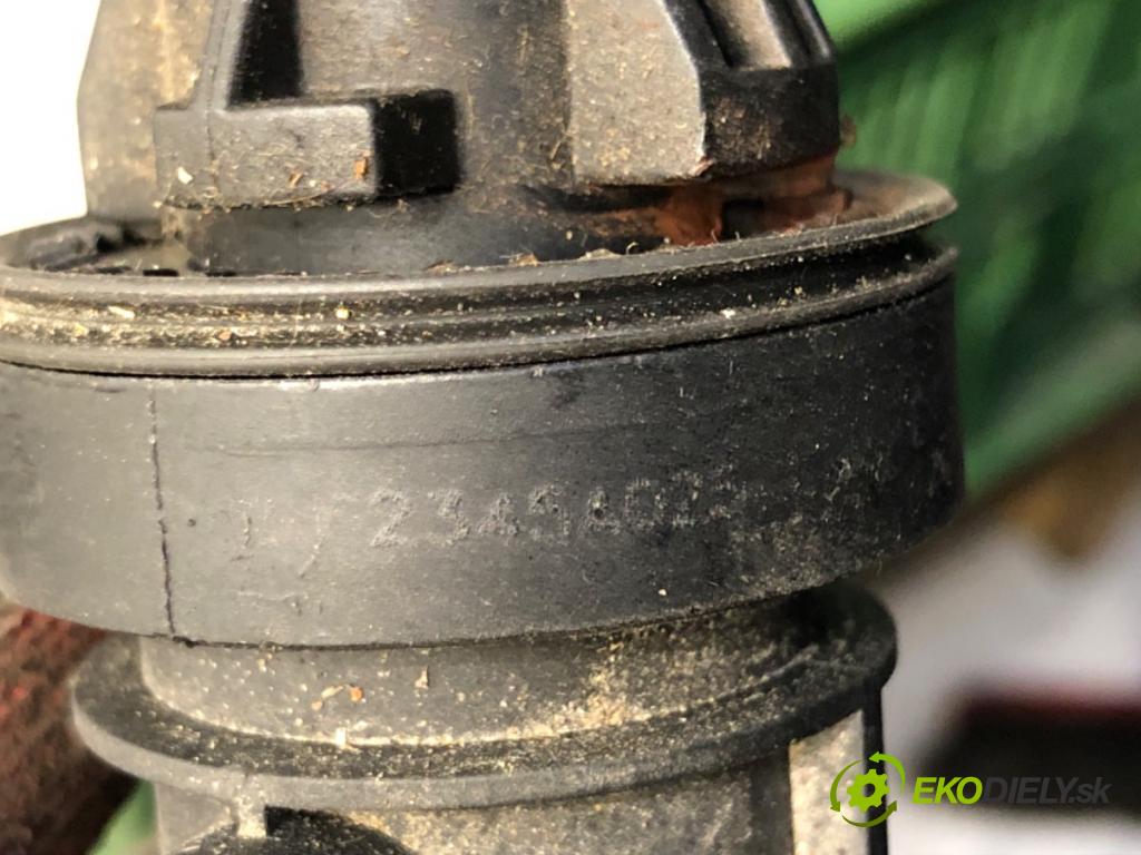 MITSUBISHI OUTLANDER II (CW_W) 2006 - 2012    2.2 DI-D 4WD 130 kW [177 KM] olej napędowy 2006 - 2012  Spojkový valec pumpa spojky 2345A025 (Valce a ložiská)