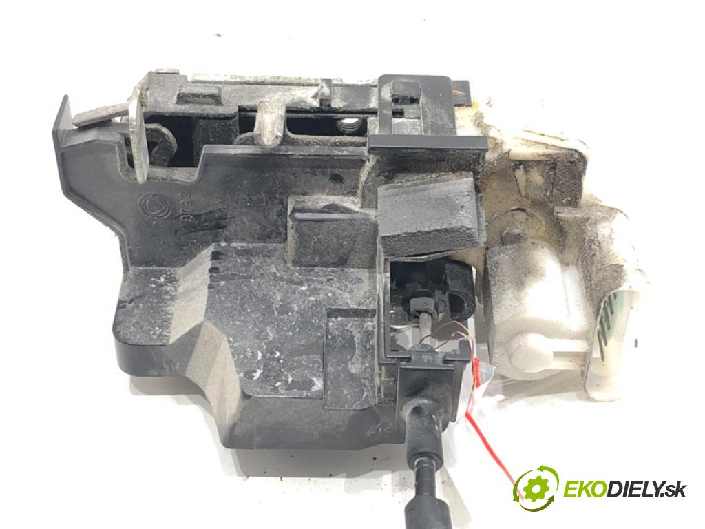 FIAT DOBLO Nadwozie pełne/minivan (223_) 2000 - 2022    1.9 JTD 77 kW [105 KM] olej napędowy 2003 - 2022  zámok dveře levý přední část